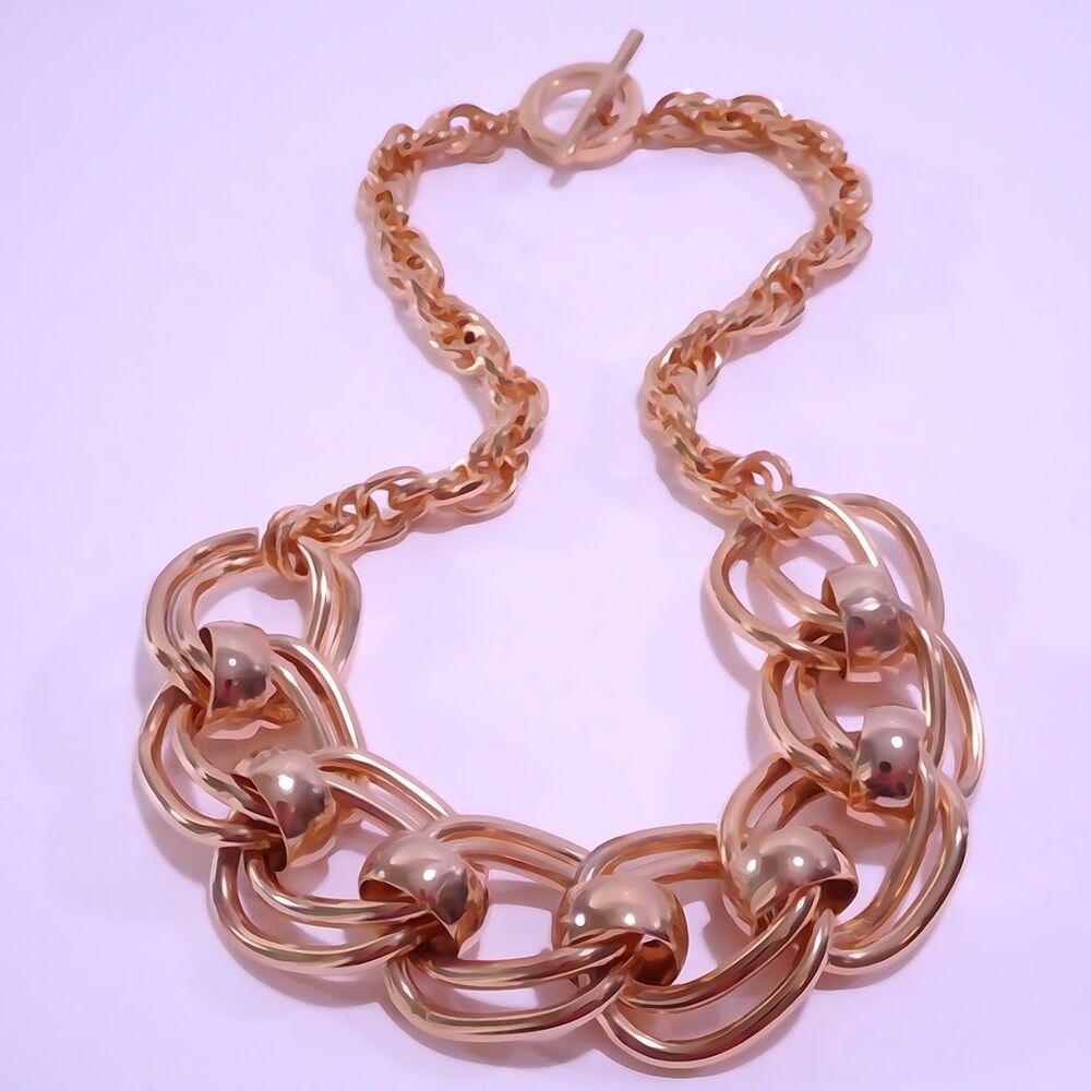 Banana Republic Women's Glamour Chunky Double Link Toggle Necklace NWT 98 Gold - Picture 4 of 5